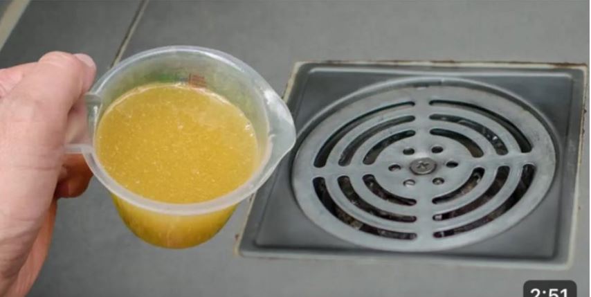 OVO je bolje od 100 vodoinstalatera! Odvod se nikad ne zaštopa niti smrdi - featured image OVO je bolje od 100 vodoinstalatera! Odvod se nikad ne zaštopa niti smrdi - featured image