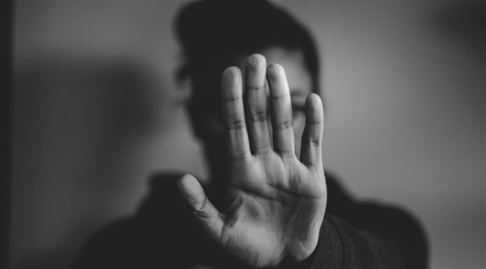 Ovo je penicilin za svaku bezobraznu i drsku osobu: 5 rečenica s kojima ćete ih na kulturan način spustiti na zemlju