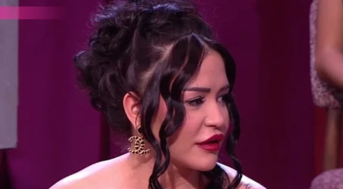 Aleksandra Mladenović o sukobu sa Džejlom: “Moji roditelji prolaze kroz agoniju”