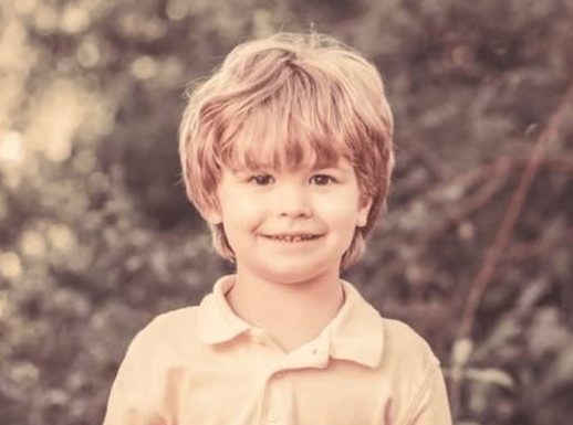 Dariju je majka slala da bere maline, za to vreme decu iz drugog braka vodila na more: Sve bih joj oprostila osim rečenice kojom me sahranila Dariju je majka slala da bere maline, za to vreme decu iz drugog braka vodila na more: Sve bih joj oprostila osim rečenice kojom me sahranila - featured image